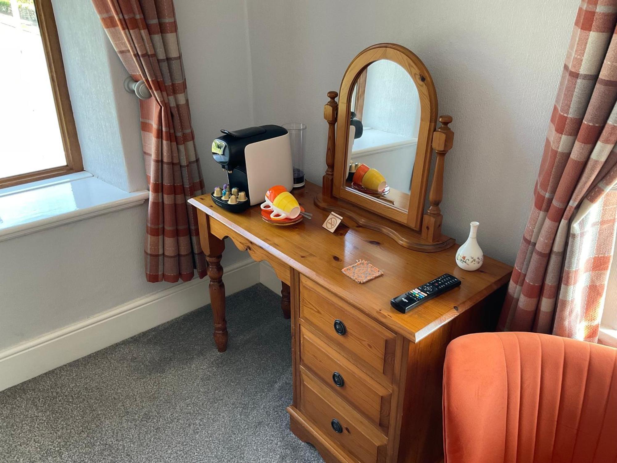 Y Llew Coch Bed and Breakfast Conwy Εξωτερικό φωτογραφία